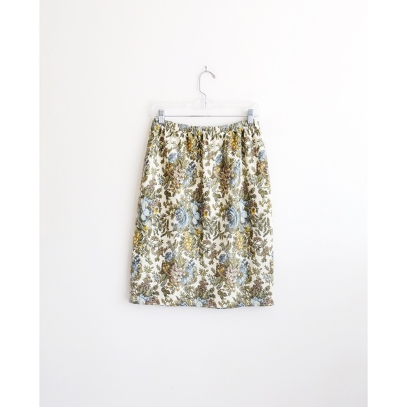 Vintage Skirts Vintage Ivory Blue Floral Pattern Skirt Sz L Poshmark